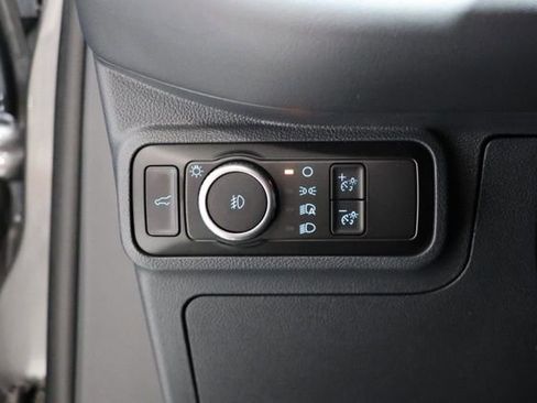 Used 2025 Ford Explorer ST-Line AWD/4WD image 20