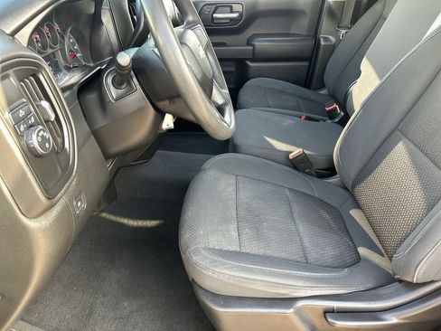Used 2021 Chevrolet Silverado 1500 Custom RWD image 16