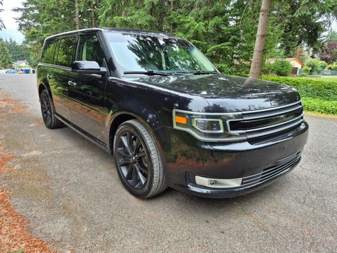 Used 2019 Ford Flex Limited w/ Limited Appearance Package AWD/4WD image 8