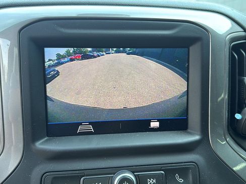 Used 2021 Chevrolet Silverado 1500 Custom w/ Safety Confidence Package AWD/4WD image 12