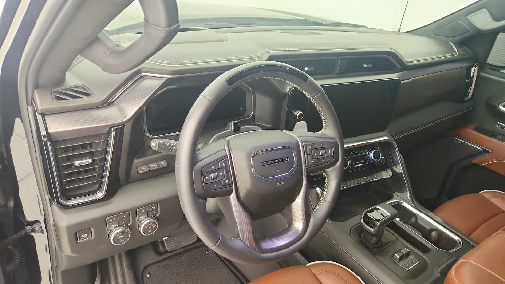 Used 2026 GMC Sierra 1500 Denali Ultimate AWD/4WD image 13