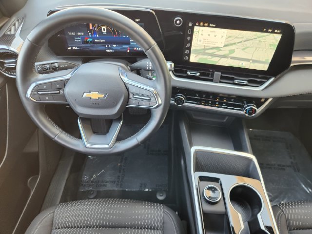 Used 2026 Chevrolet Equinox LT FWD image 28