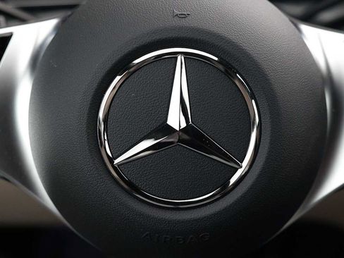 Used 2026 Mercedes-Benz C 300 4MATIC Sedan image 23