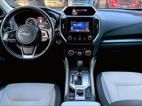 Used 2019 Subaru Forester Premium image 16