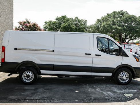 Used 2021 Ford Transit 350 Low Roof AWD image 7