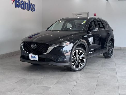 Used 2023 MAZDA CX-5 AWD 2.5 S w/ Premium Plus Pkg image 2