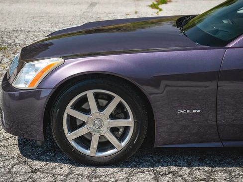 Used 2004 Cadillac XLR image 88
