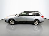 Used 2013 Subaru Outback 2.5i Limited w/ Moonroof Pkg image 4