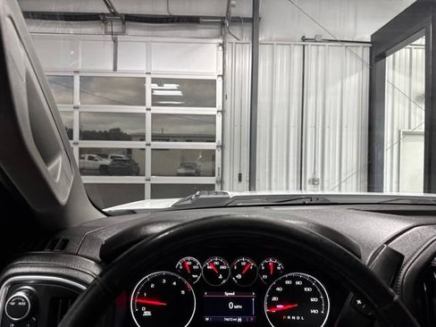 Used 2022 Chevrolet Silverado 2500 LT w/ Convenience Package AWD/4WD image 9