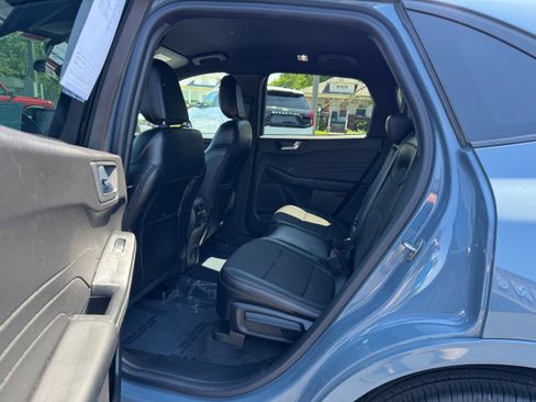 Used 2023 Ford Escape ST-Line w/ Equipment Group 301A FWD image 11