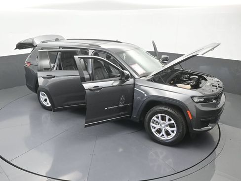 Used 2022 Jeep Grand Cherokee L Limited RWD image 64