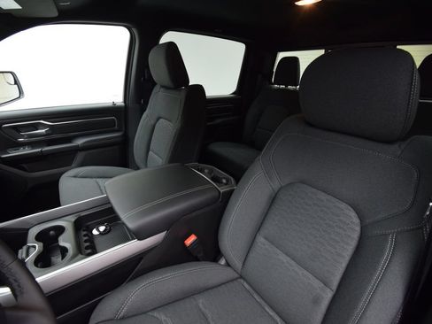 New 2026 RAM 1500 Big Horn AWD/4WD image 22