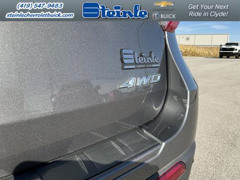 Used 2023 Ford Explorer XLT w/ Equipment Group 202A image 17