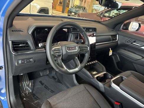 New 2026 GMC Terrain Elevation w/ Black Edition AWD/4WD image 19