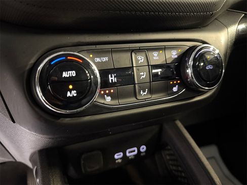 Used 2022 Chevrolet TrailBlazer LT w/ Convenience Package image 30