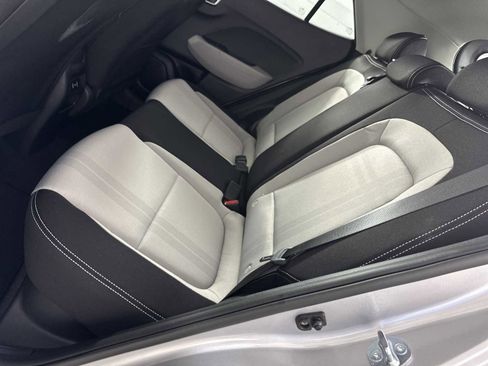 Certified 2026 Hyundai Venue SEL image 23