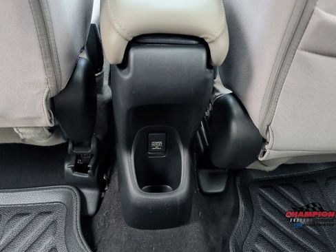 Used 2017 Honda HR-V EX image 18
