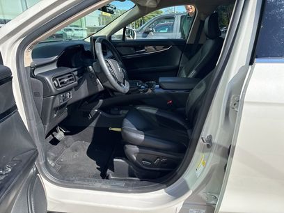 Used 2022 Lincoln Nautilus FWD w/ Premium Package