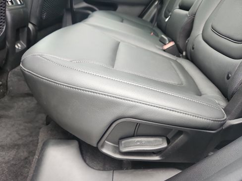 Certified 2024 Hyundai Tucson Limited AWD/4WD image 27