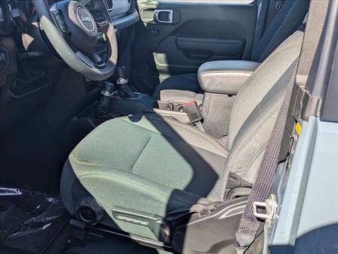 Used 2024 Jeep Wrangler Sport S image 13