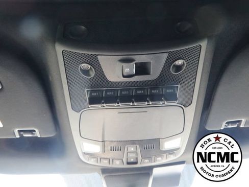 Used 2020 Ford F350 Platinum w/ FX4 Off-Road Package AWD/4WD image 28