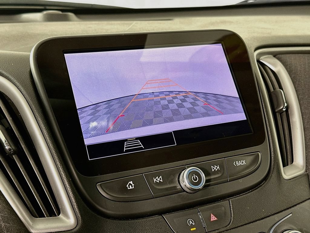 Used 2024 Chevrolet Malibu LT FWD image 19