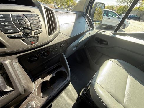 Used 2018 Ford Transit 150 130 Low Roof RWD image 16