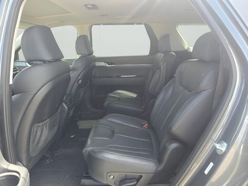 Used 2022 Hyundai Palisade SEL w/ Premium Package AWD/4WD image 10