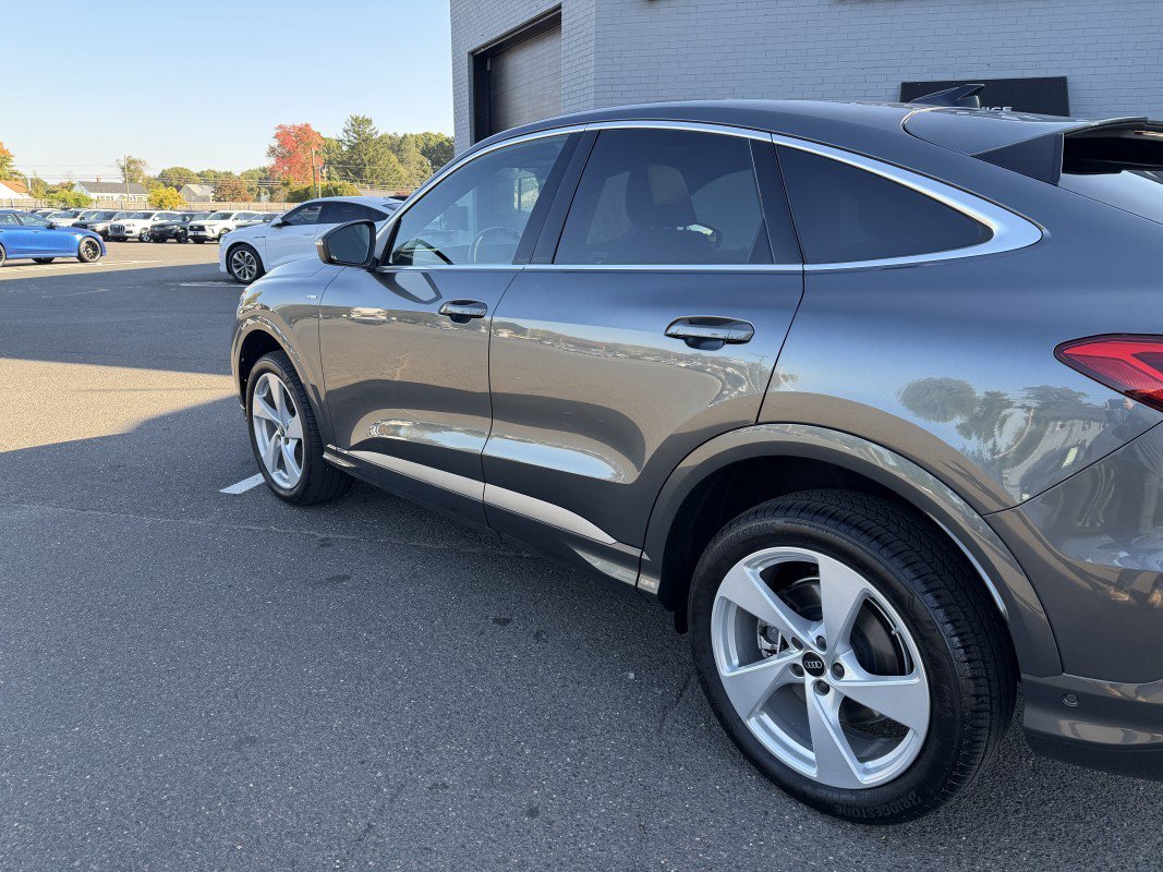 Used 2025 Audi Q5 Premium Plus w/ Premium Plus AWD/4WD image 11