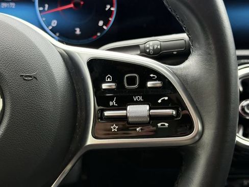 Used 2022 Mercedes-Benz CLA 250 4MATIC image 12