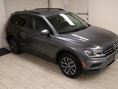 Used 2021 Volkswagen Tiguan S image 80