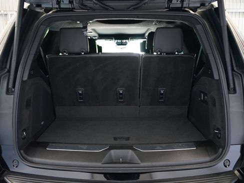Used 2025 Cadillac Escalade V AWD/4WD image 45