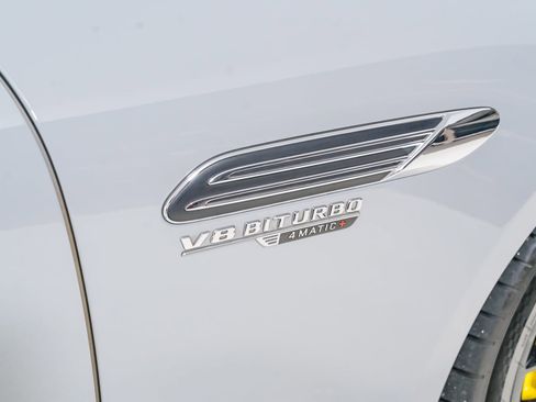 Used 2022 Mercedes-Benz SL 63 AMG 4MATIC image 42