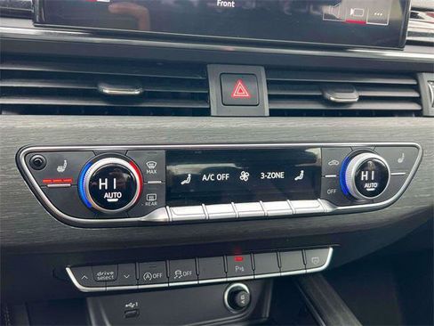 Used 2024 Audi A4 2.0T Premium Plus image 27