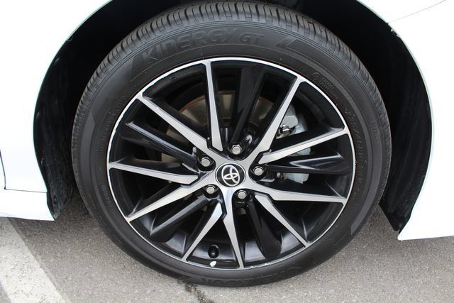 Certified 2024 Toyota Camry SE FWD image 11