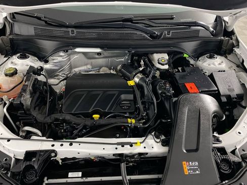 Used 2024 Buick Envista Sport Touring w/ Convenience I Package image 23