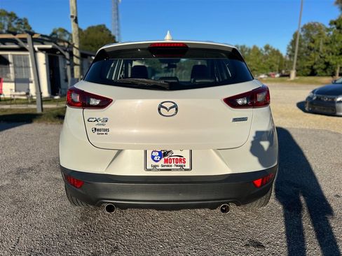 Used 2017 MAZDA CX-3 Touring image 4