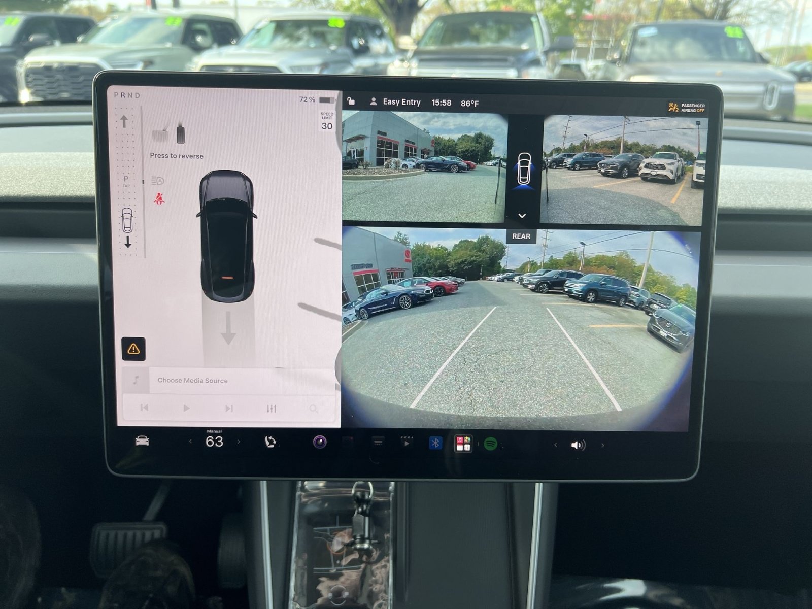 Used 2026 Tesla Model Y 2WD image 18
