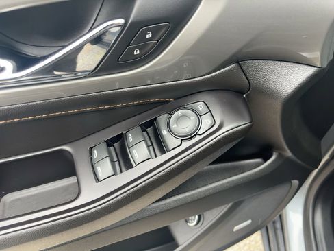 Used 2020 Chevrolet Traverse RS image 13