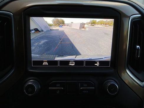 Used 2021 Chevrolet Silverado 1500 High Country AWD/4WD image 9