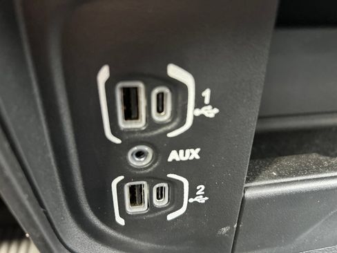 Used 2024 RAM 3500 Tradesman AWD/4WD image 33