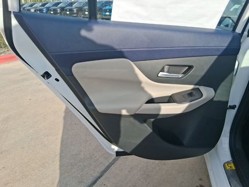 New 2026 Nissan Sentra SL w/ Floor Mat Package image 29