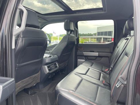 Used 2023 Ford F250 Lariat w/ Sport Appearance Package AWD/4WD image 15