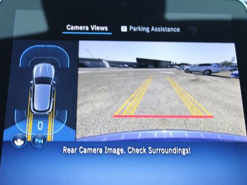 Used 2025 Mercedes-Benz GLC 300 image 25