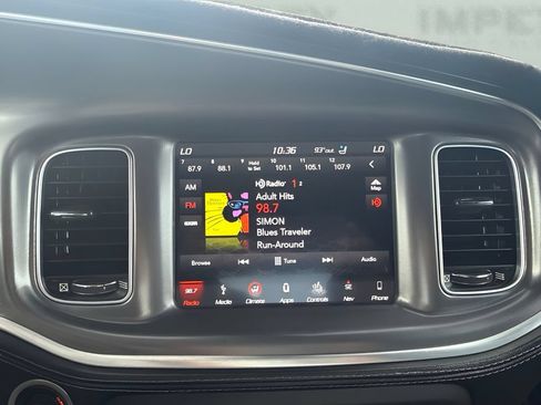 Used 2019 Dodge Charger R/T w/ Plus Group RWD image 10