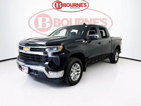 Used 2024 Chevrolet Silverado 1500 LT AWD/4WD image 6