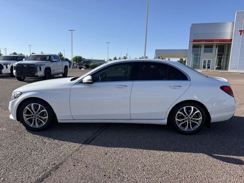 Used 2018 Mercedes-Benz C 300 Sedan image 2