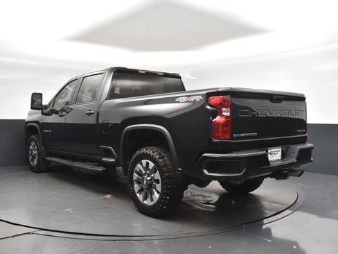Used 2022 Chevrolet Silverado 2500 Custom w/ Safety Confidence Package image 5