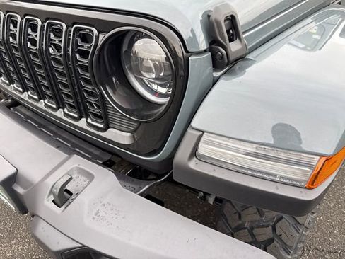 New 2026 Jeep Gladiator Willys image 15