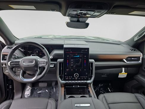 New 2026 GMC Yukon Denali w/ Denali Reserve Package AWD/4WD image 25